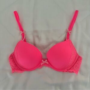 Victoria’s Secret DREAM ANGELS Smooth & Lace Push-Up Bra 34B